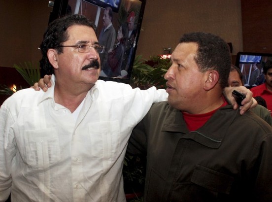 « Honduras on est avec toi. Non au coup d’État »