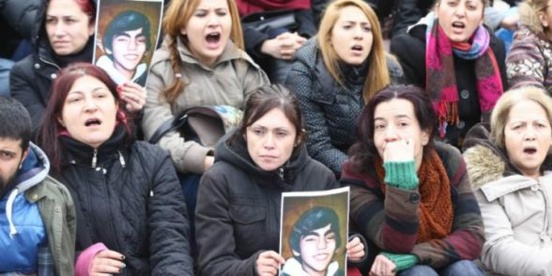 Turquie: nouvelle mobilisation anti-Erdogan suite à la mort du jeune Berkin Elvan Turquie: nouvelle mobilisation anti-Erdogan suite à la mort du jeune Berkin Elvan