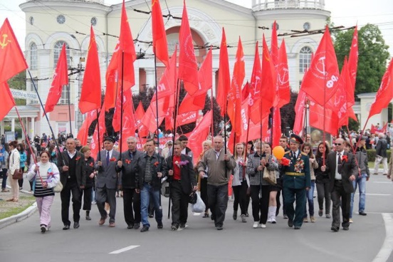 1er Mai sous les couleurs du KPRF pour les communistes de Crimée