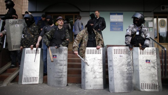 Ukraine: après le drame d’Odessa, les insurgés reçoivent des renforts