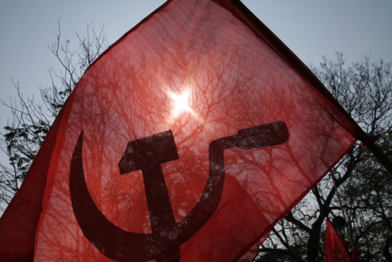 Triomphe des communistes indiens lors des élections aux Panchayats au Kerala et au Tripura Triomphe des communistes indiens lors des élections aux Panchayats au Kerala et au Tripura