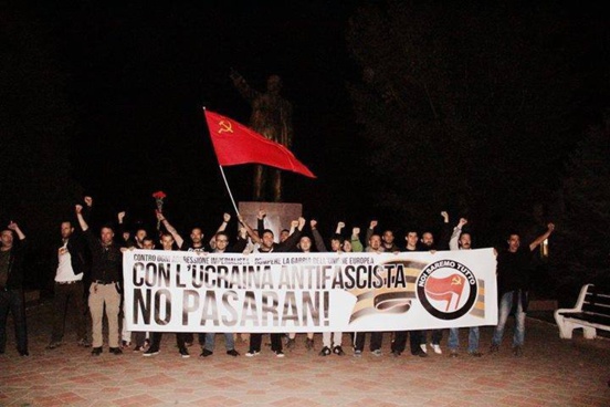 Ils sont venus soutenir les communistes de Lugansk