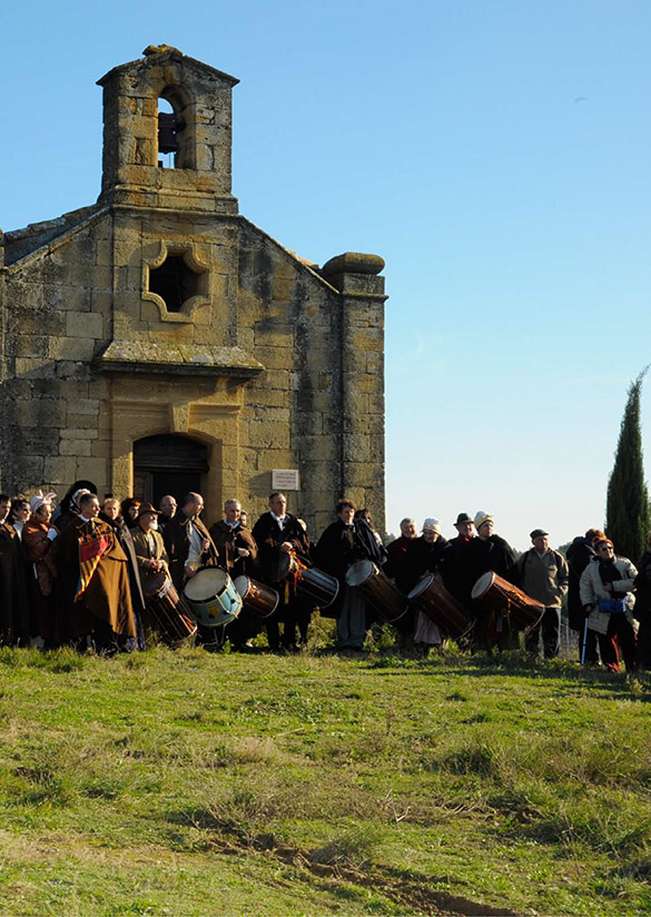 LA MESSE & LA PROCESSION