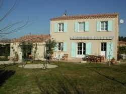 Maison 150m², 2 niveaux à SALON de PROVENCE