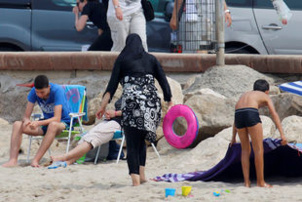 Le Conseil d’Etat suspend l’arrêté « anti-burkini » de Villeneuve-Loubet