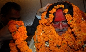 Un communiste à la tête du Népal Un communiste à la tête du Népal