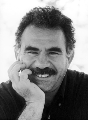 La libération d'Öcalan est une des conditions indispensables au règlement politique et non violent de la "question kurde" (PCF)