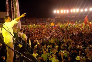 Equateur: Les électeurs se prononcent sur le « socialisme du 21ème siècle »