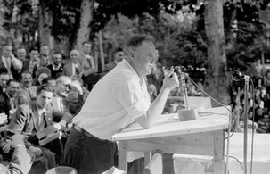 'Que les bouches s'ouvrent...'