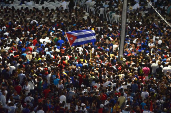 Un peuple uni dit adieu à leur « Comandante » Fidel Castro
