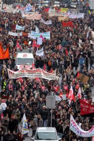 220.000 manifestants pour la sauvegarde de l'Education Nationale
