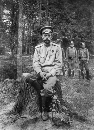 Chronique de la Révolution d'Octobre 1917 : La révolution de "Février 1917" s'achève avec l'abdication du Tsar Nicolas II