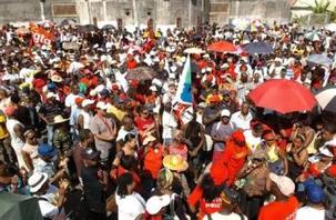 Antilles : des exigences populaires auxquelles le gouvernement doit répondre sans plus tarder Antilles : des exigences populaires auxquelles le gouvernement doit répondre sans plus tarder