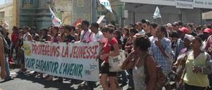 La Réunion : des dizaines de milliers de Réunionnais dans la rue