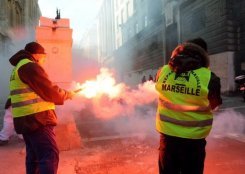L'Union Naval Marseille : Marie-Georges Buffet propose la création d'un GIE dans l'attente d'une reprise