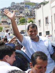 Equateur: le président sortant Rafael Correa vainqueur !