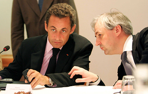 Affaire Pérol: les députés communistes saisissent le Conseil d'Etat Affaire Pérol: les députés communistes saisissent le Conseil d'Etat