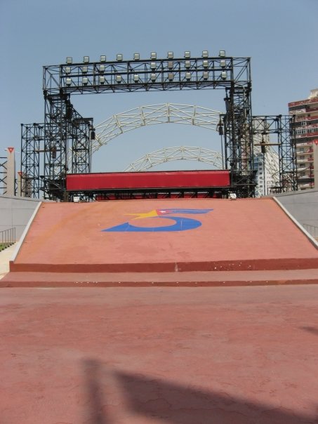 Fidel ! Fidel ! ¿ Que tiene Fidel, que el imperialismo no puede con el ? (partie 2)