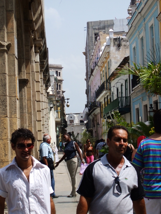 Ballade à la Havane: la Habana Vieja et le Castillo de San Carlos de la Cabana
