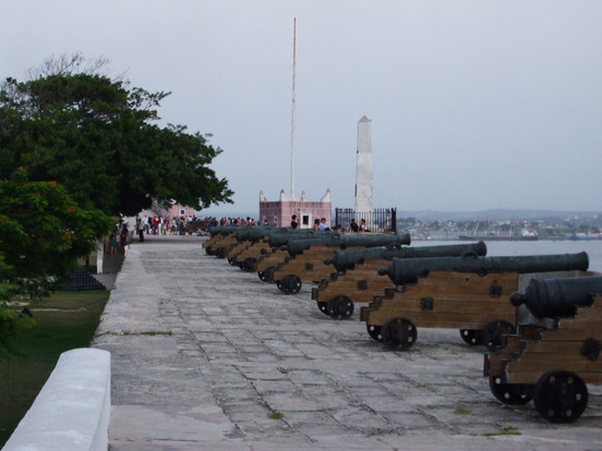 Ballade à la Havane: la Habana Vieja et le Castillo de San Carlos de la Cabana