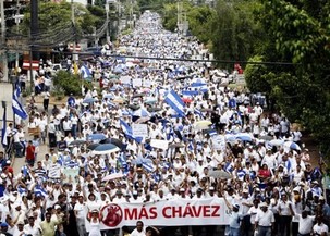 "Marche mondiale" contre Hugo Chavez : UN GROS FLOP !