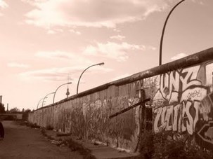 Marie-George Buffet : "Les murs n'ont guère de justification"