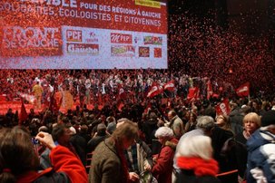 Régionales : Salle comble pour soutenir la "vraie gauche" lors du premier meeting du Front de Gauche