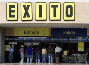 Hugo Chavez fait un nouveau pas vers la nationalisation d’Exito