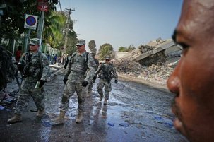 Fidel Castro accuse l'armée américaine d'occuper Haïti, appelle l'ONU à agir Fidel Castro accuse l'armée américaine d'occuper Haïti, appelle l'ONU à agir