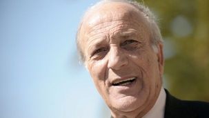 Dominique Bucchini « La lutte du peuple grec est la nôtre » Dominique Bucchini « La lutte du peuple grec est la nôtre »