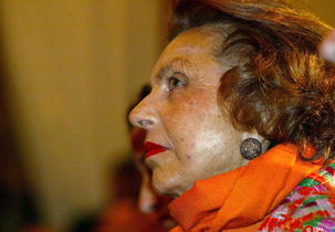 30 millions d’euros offert par l’État à Liliane Bettencourt au titre du "bouclier fiscal" et vous ? 30 millions d’euros offert par l’État à Liliane Bettencourt au titre du "bouclier fiscal" et vous ?