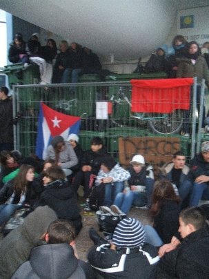 « Pas un pas en arrière » ou la conclusion de 6 ans de luttes communistes à Istres « Pas un pas en arrière » ou la conclusion de 6 ans de luttes communistes à Istres