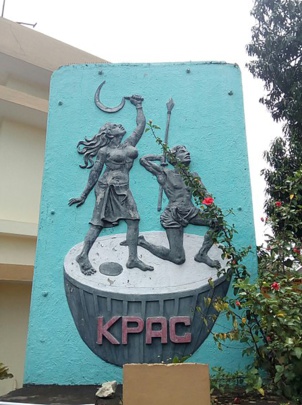 Le théâtre et le cinéma, l'arme culturelle du communisme au Kerala