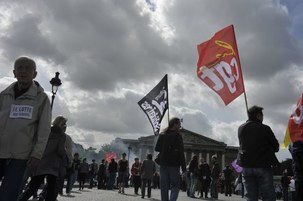 Réforme des retraites : les représentants du peuple bâillonnés Réforme des retraites : les représentants du peuple bâillonnés