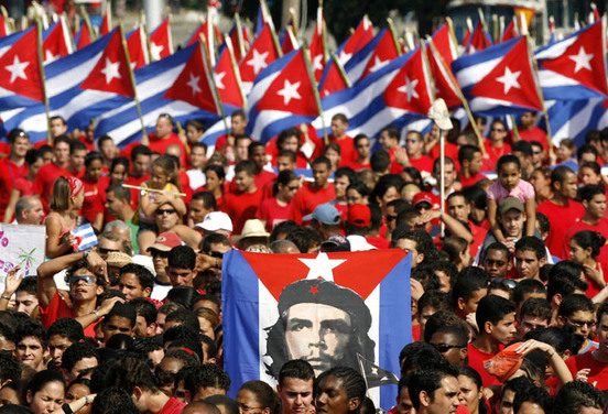 Cuba: réduction d'un demi-million d'emplois dans le secteur public