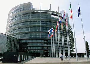 Mélenchon, député européen, vote l'agression militaire contre la Libye