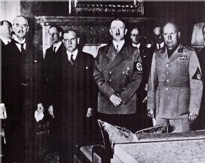 Les signataires des accords de Munich en 1938