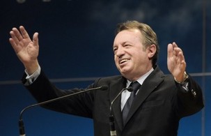 Conseil général : EE-LV appelle le PCF à présenter un candidat face à Guérini Conseil général : EE-LV appelle le PCF à présenter un candidat face à Guérini