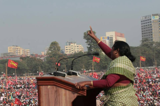 Un million de communistes rassemblés à Kolkata pour la 