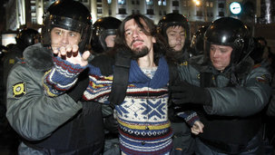 Les députés communistes préoccupés par les arrestations massives de leaders de l'opposition à Moscou et dans le pays