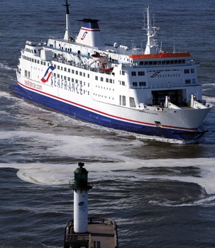 « Nicolas Sarkozy abandonne SeaFrance » « Nicolas Sarkozy abandonne SeaFrance »