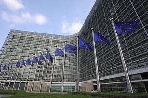 C'est ça l"Union Européenne : "La Commission européenne rejette le budget belge : pas assez antisocial"