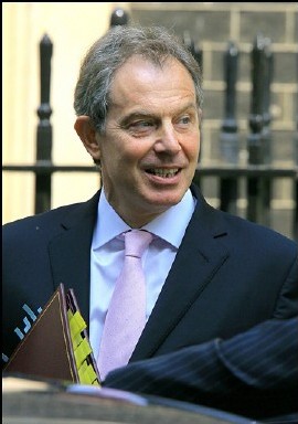 Grande-Bretagne : La défaite travailliste aux municipales, dont Blair est le principal artisan 