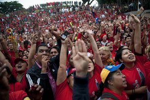 Les partisans d'Hugo Chavez célèbrent les 10 ans du putsch raté au Venezuela Les partisans d'Hugo Chavez célèbrent les 10 ans du putsch raté au Venezuela