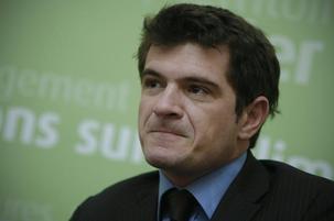 Pénurie de logements, la droite veut vendre les terrains de l’Etat au privé !