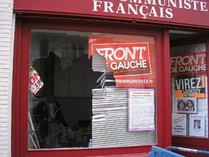 Lâche agression contre le PCF à Issy Lâche agression contre le PCF à Issy