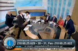 Grèce. Un élu néonazi frappe une députée communiste sur un plateau télé Grèce. Un élu néonazi frappe une députée communiste sur un plateau télé