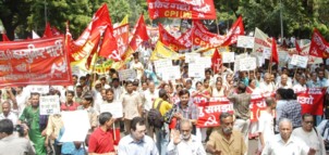 Un exemple d’État socialiste, modèle de développement humain, en lutte contre la mondialisation : le Kerala Un exemple d’État socialiste, modèle de développement humain, en lutte contre la mondialisation : le Kerala