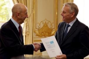 Rapport Gallois : « la même vieille rengaine qui nourrit les grands groupes sur le dos des salaires et l'emploi » Rapport Gallois : « la même vieille rengaine qui nourrit les grands groupes sur le dos des salaires et l'emploi »