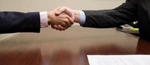 Le PCF propose d'indexer le smic sur la hausse des salaires des patrons du CAC Le PCF propose d'indexer le smic sur la hausse des salaires des patrons du CAC